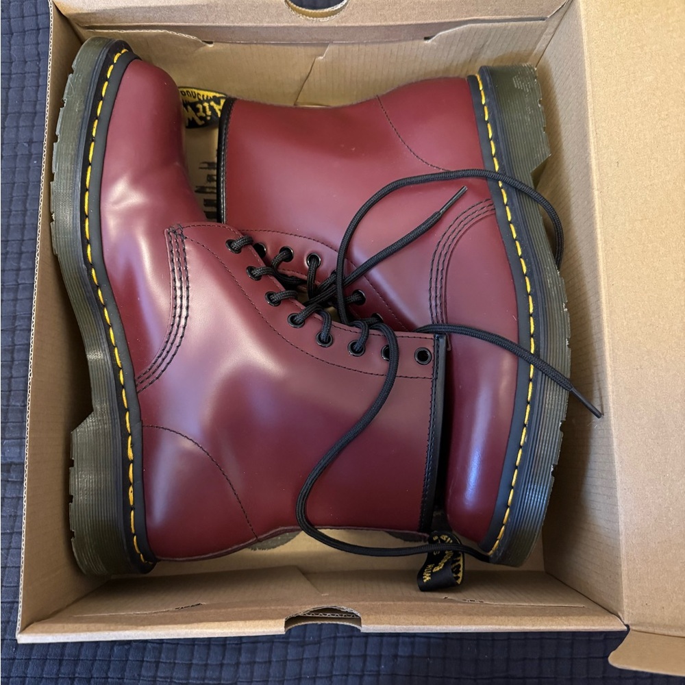 1460 CHERRY RED Dr. Martens.